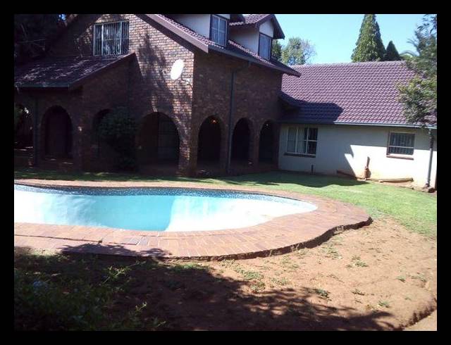 4 BEDROOM HOUSE FOR SALE IN BIRCH ACRES